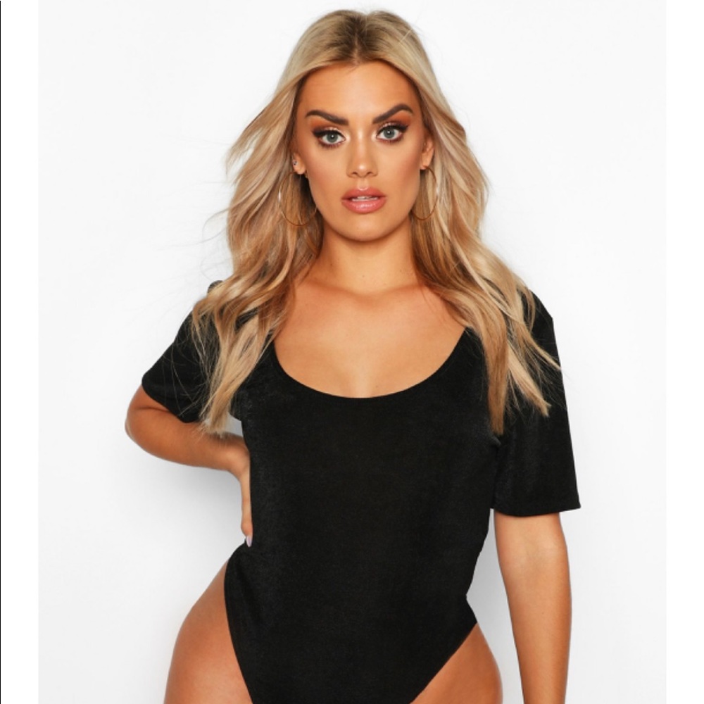 Plus textured Slinky Plunge Body Suit